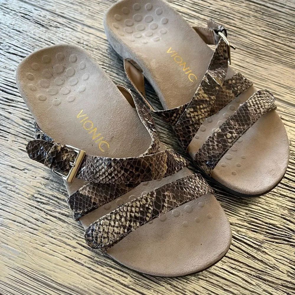 Vionic Kira Brown Snake Print Sandal Slides sz 8W EUC